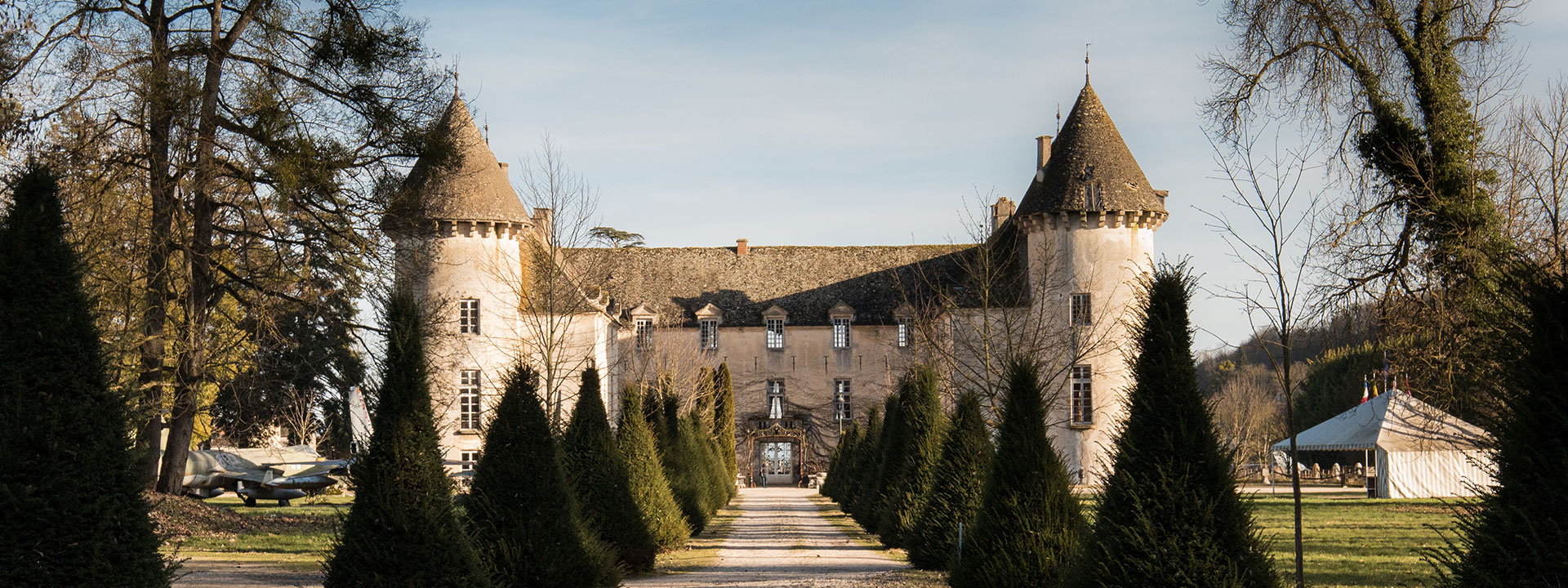 Entrée château Savigny